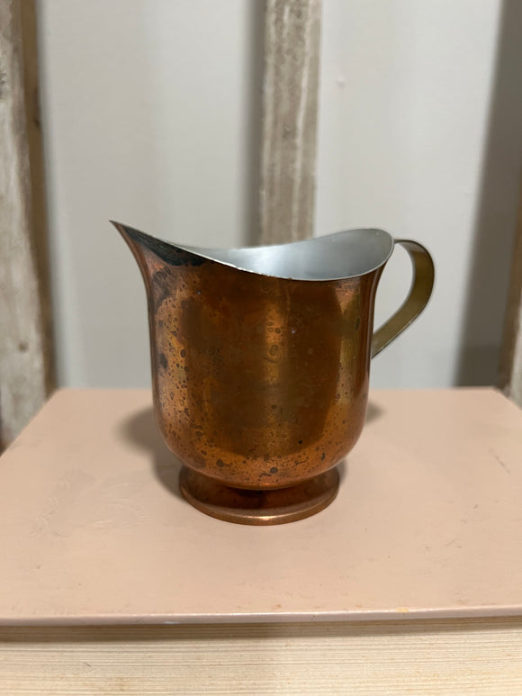 Copper creamer with brass handle