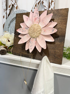 Shabby Chic Metal flower