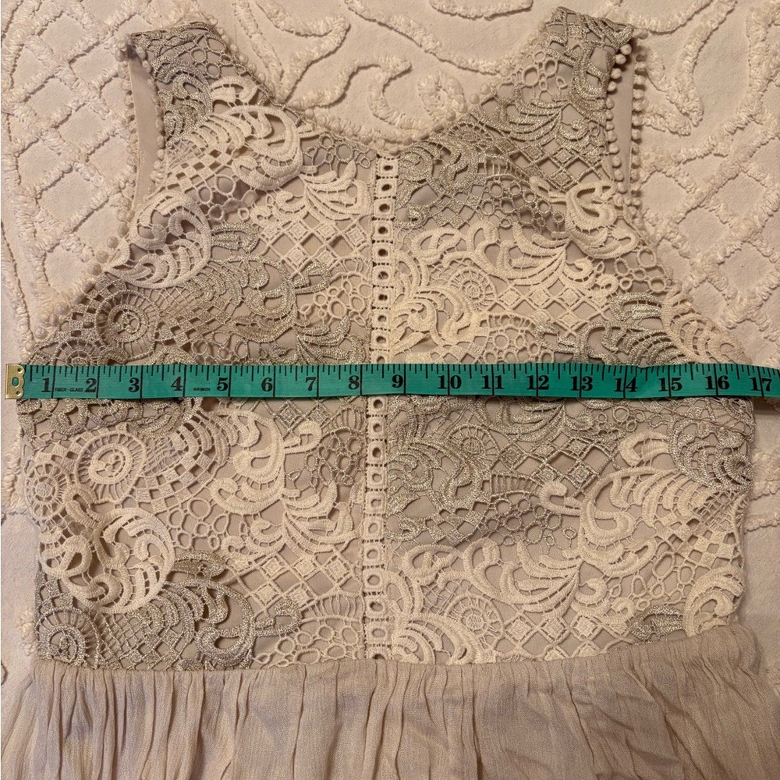 Francesca's Collections Cream Lace Detail Short Dress