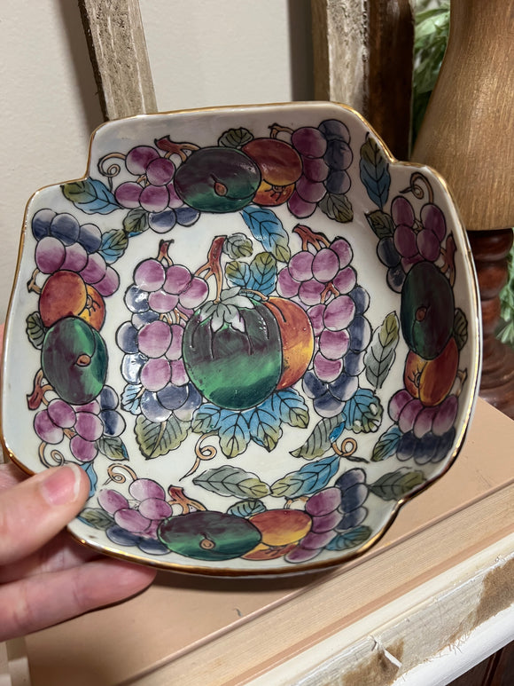 Chinoiserie Style Porcelain Bowl, Pearlized fruit dish