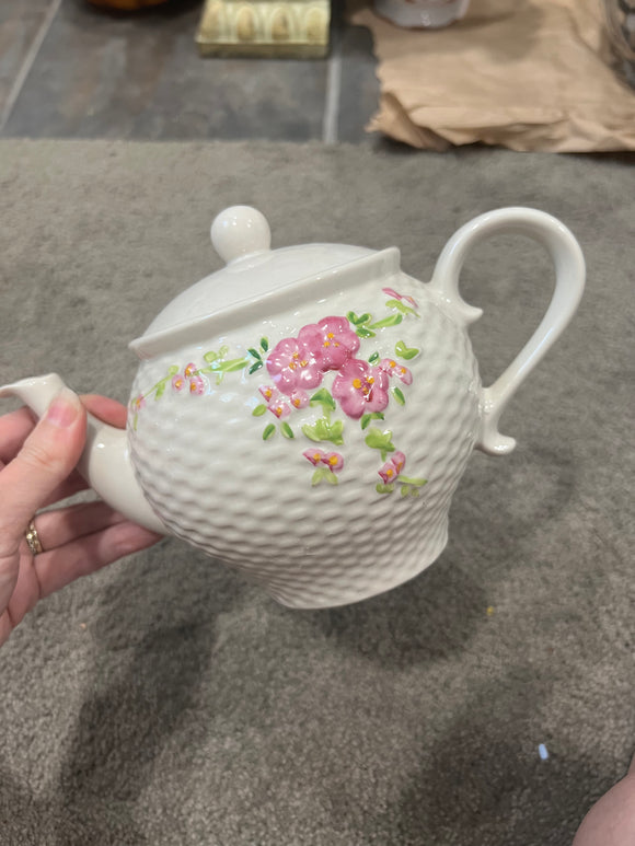 Woven rose teapot - teleflora
