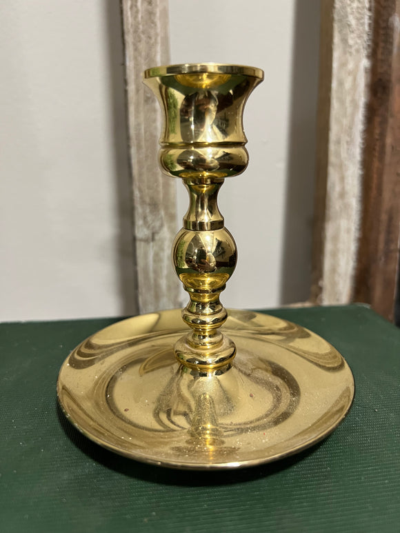 Single brass candlestick holder